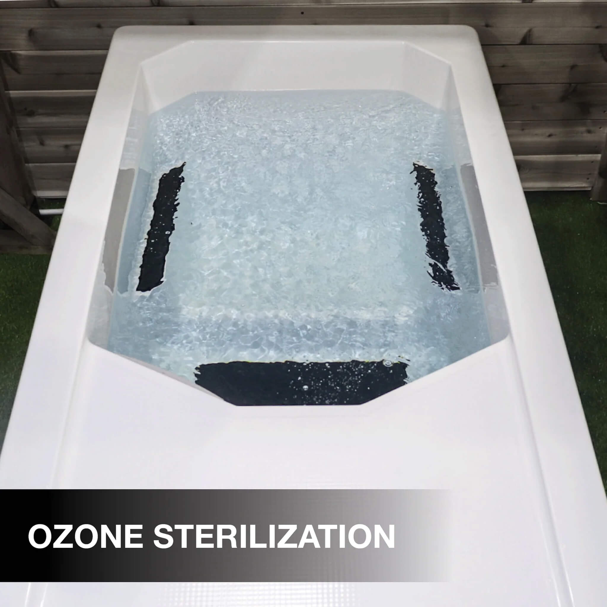 Cold plunge tub built-in ozone sterilization ice bath biohacking cold water therapy heat pump recovery spa at Home Man Cave